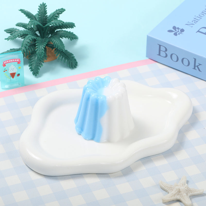 Blue and White Kneading Pudding Taba Squishy