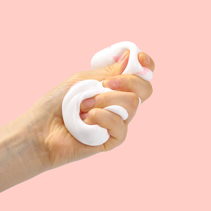 Little White Heart Bear Taba Squishy
