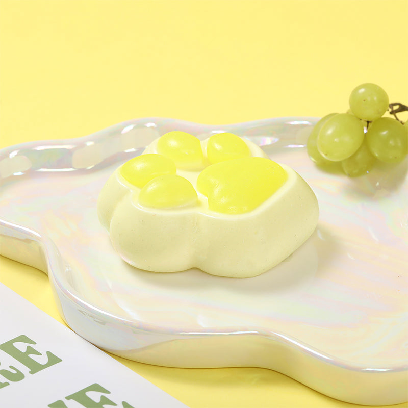 Green Grape Cat Paw Taba Squishy