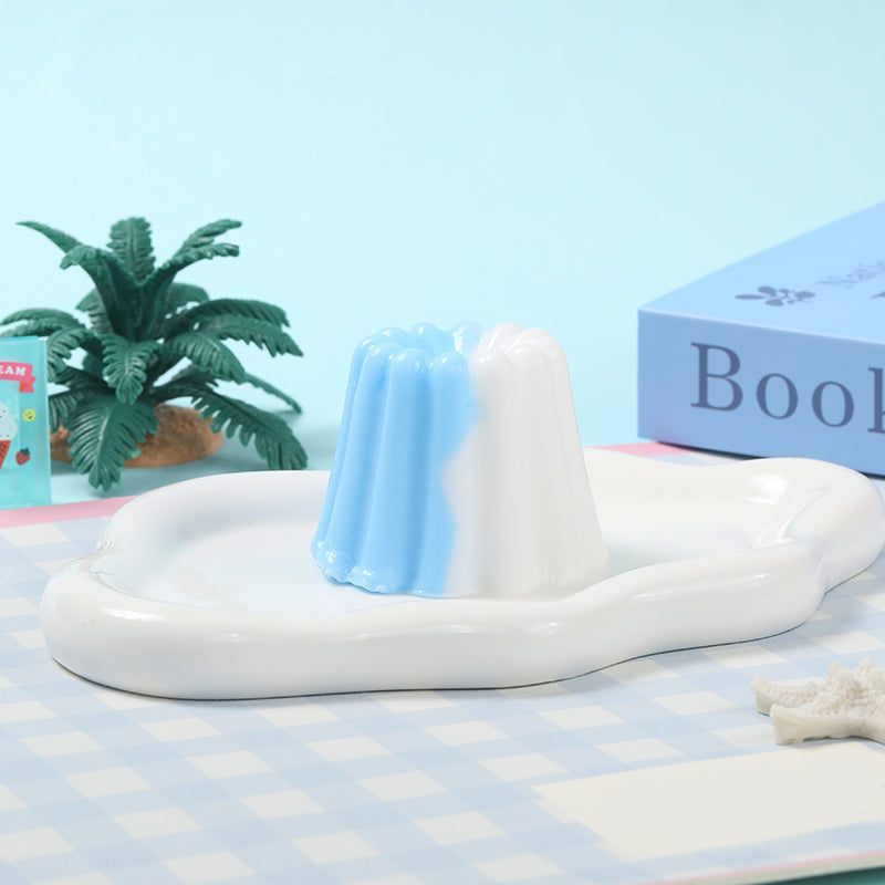 Blue and White Kneading Pudding Taba Squishy