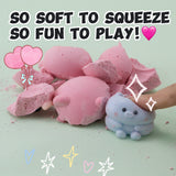 FUFUSQUISHY Little Pig Squishy Dig Kit